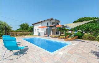 0-Bedroom Apartment In Porec - 9