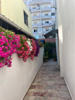 GuestHouse Cami - Durazzo - 8