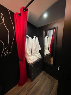 Luxe and Spa - Condé-Sainte-Libiaire - 3