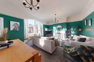 No.10 Seaside Apartment - 1st & 2nd Floor - Scarborough - 6