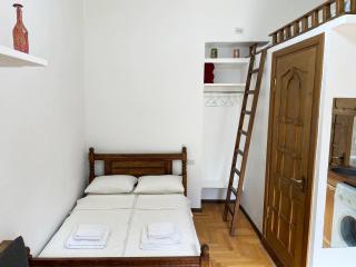 Pretty House - Tbilisi - 9