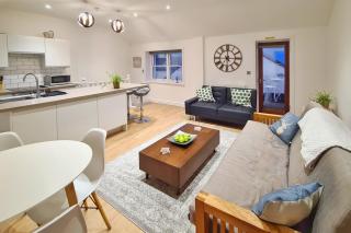 Modern & Central, Perfect Beach Getaway- 2min Walk - Brighton & Hove - 8