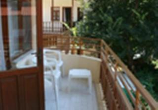 Üstün Apart - 1