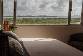 Beautiful 2B 2Br Ocean/Lagoon View Pool Gym - Cancún - 7