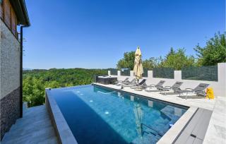 Stunning Home In Donja Poljana - 9