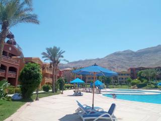 شاليه فاخر بالبانوراما بورتوسخنه للعائلات فقط porto sokhna chalets - Ain Sokhna - 0