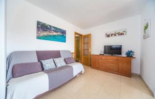 Apartamento de tres dormitorios en primera linea de playa en Marina d Or - 3