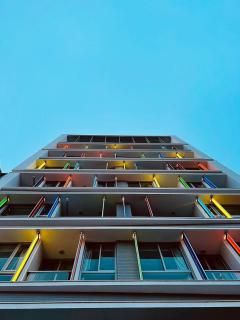 1LI7E Hotel - 2