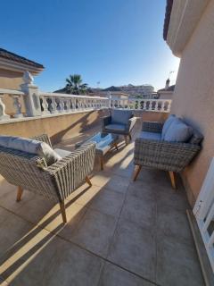 4 Bedroom Villa Private Pool Punta Prima - Torrevieja - 8