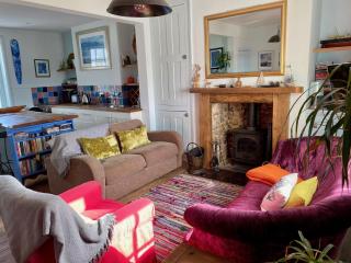 Coastguards Beach House - Camber - 8