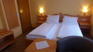 Central-Hotel Greiveldinger - Perl - 9
