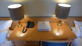 Central-Hotel Greiveldinger - Perl - 5