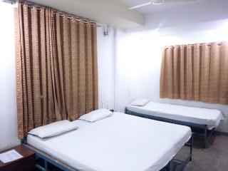 Hotel Sai Kamal - Shirdi - 8