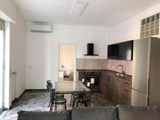 LB&b Holiday Suite Downtown Bari - Bari - 5