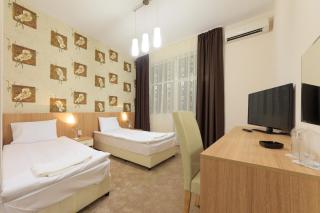 Sky Hotel - Veliko Tŭrnovo - 1