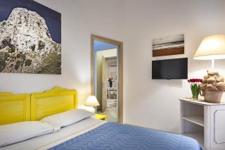 Iconic Luxury Suites - Abbiadori - 1