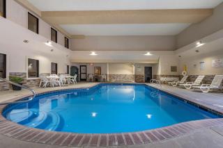 Best Western Desert Inn - West Yellowstone - 4