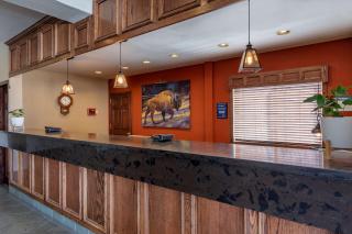 Best Western Desert Inn - West Yellowstone - 9