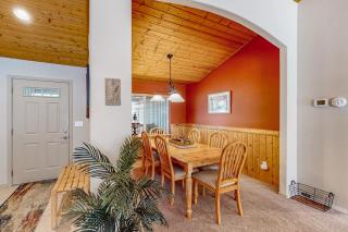 Bachelor Sunshine Retreat - Sunriver - 2