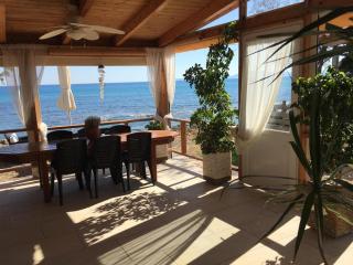 Ionion Seaside Home - Vartholomio - 2