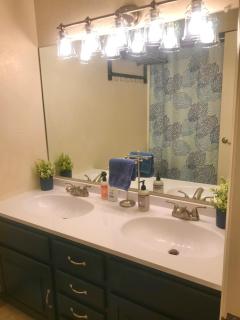 K-Suite-Mt View-Resort-Pool-Hot Tub-Near RMNP & WP - 3