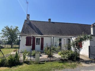 Ferme rénovée avec étang privé, proche de la forêt de Tronçais, idéale pour pêche et détente - FR-1-489-389 - Isle-et-Bardais - 0