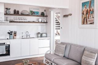 BAY PROPERTIES . Beach House Studio - Yamba - 9