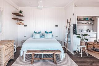 BAY PROPERTIES . Beach House Studio - Yamba - 6
