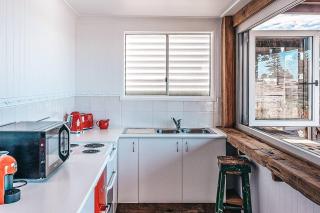BAY PROPERTIES . Pacific Lodge Studio - Yamba - 1