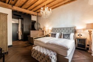 Boutiquehotel Weisses Rössl - Innsbruck - 9