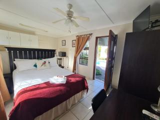 The Hide on Tindale - 5