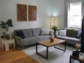 Country Orange Cottage - Orange - 8