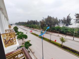 Khách sạn Louis Hotel Sầm Sơn - Sầm Sơn - 8