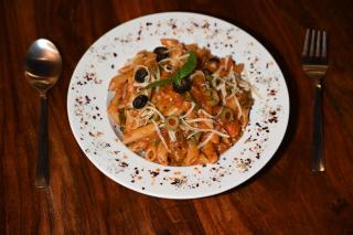 Sonnesta Grand - Chainpur - 8