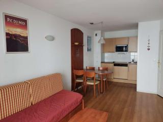 Appartement T2 pour 4 pers. avec terrasse, piscine couverte et salle de fitness, proche des pistes - FR-1-404-199 - La Mongie - 0