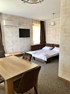 Golden Rainbow Beach Hotel - Sunny Beach - 9