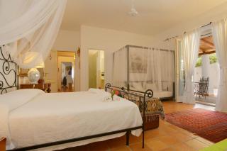 Casa Nostra, stunning, elegant villa in Lipari with pool - 4