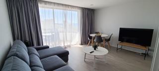 GREEN TOWER 1106 - 1