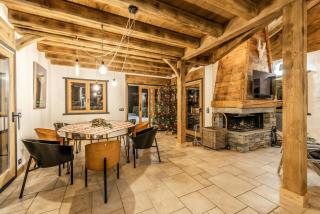 Chalet savoyard d'exception avec piscine chauffée - 1