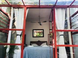 (Sub)urban retreat - 1