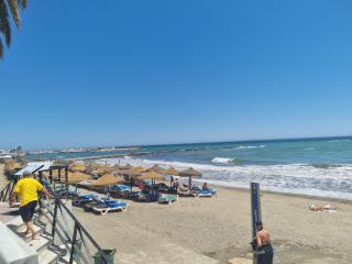 Lets in the Sun Playa Fontanilla Apartment - Marbella - 1