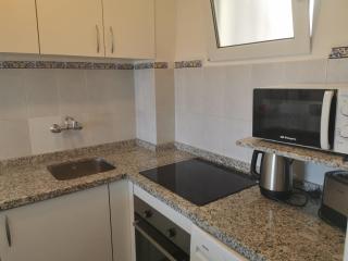 Dona Lola Sandra - Frontline beach house with full sea views within a short drive to Marbella - Costa del sol CS108 - 2