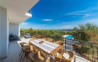 Amazing Home In Kastel Stafilic - 2