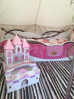 Eva Lily - Woodhall Spa - 9