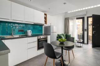 City Gem Loft Walk To Everything - 5