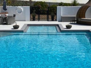 Beau Vallon Holiday Apartments - St Pierre du Bois - 4