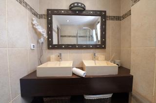Amdar Holiday Apartments with private pools - 5