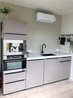 Tussen de paarden @ De Hoeveschuur - 1