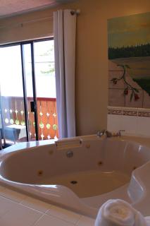 Ramada by Wyndham Campbell River - Campbell River - 5