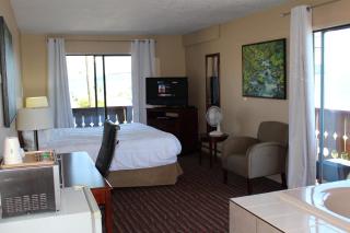 Ramada by Wyndham Campbell River - Campbell River - 3